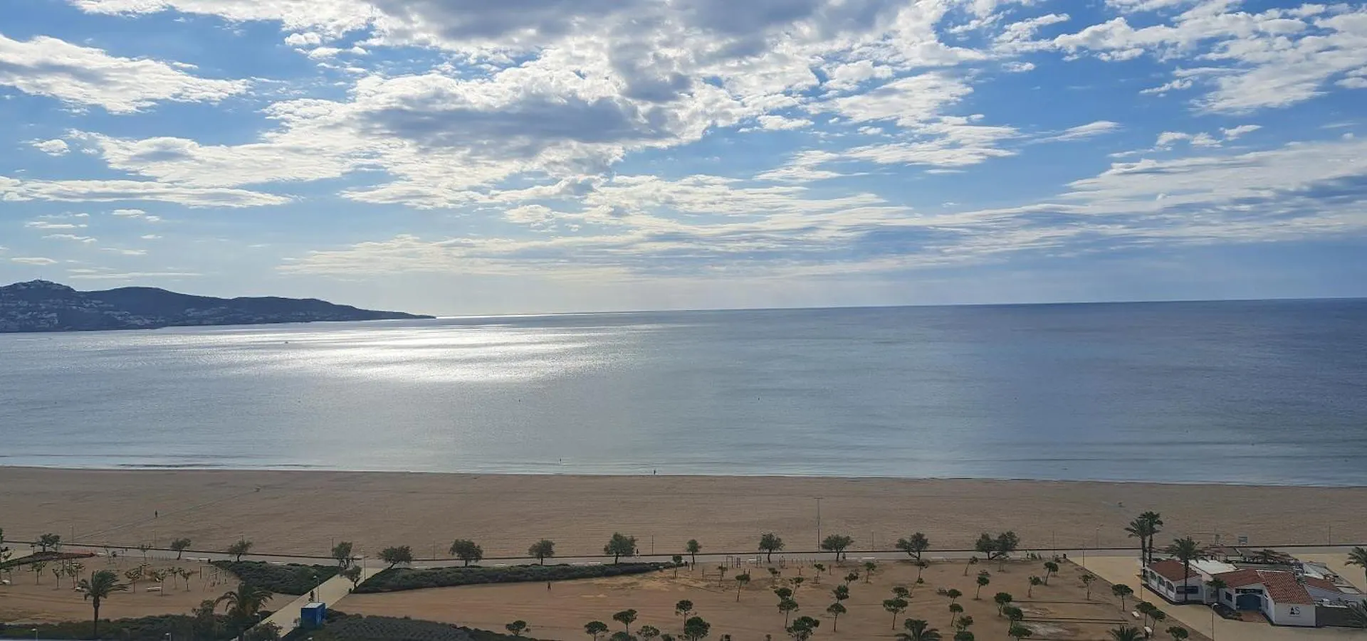 Estudio En Primera Linea De Mar Empuriabrava